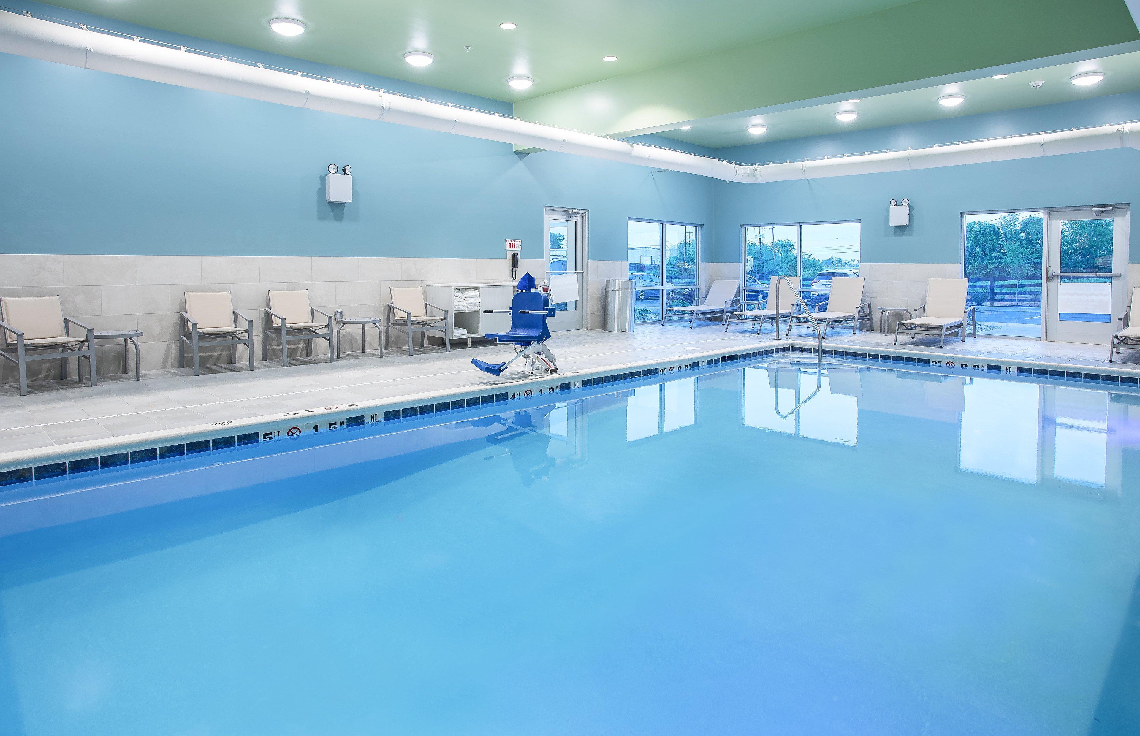Holiday Inn Express & Suites - Lexington W - Versailles By Ihg Eksteriør billede