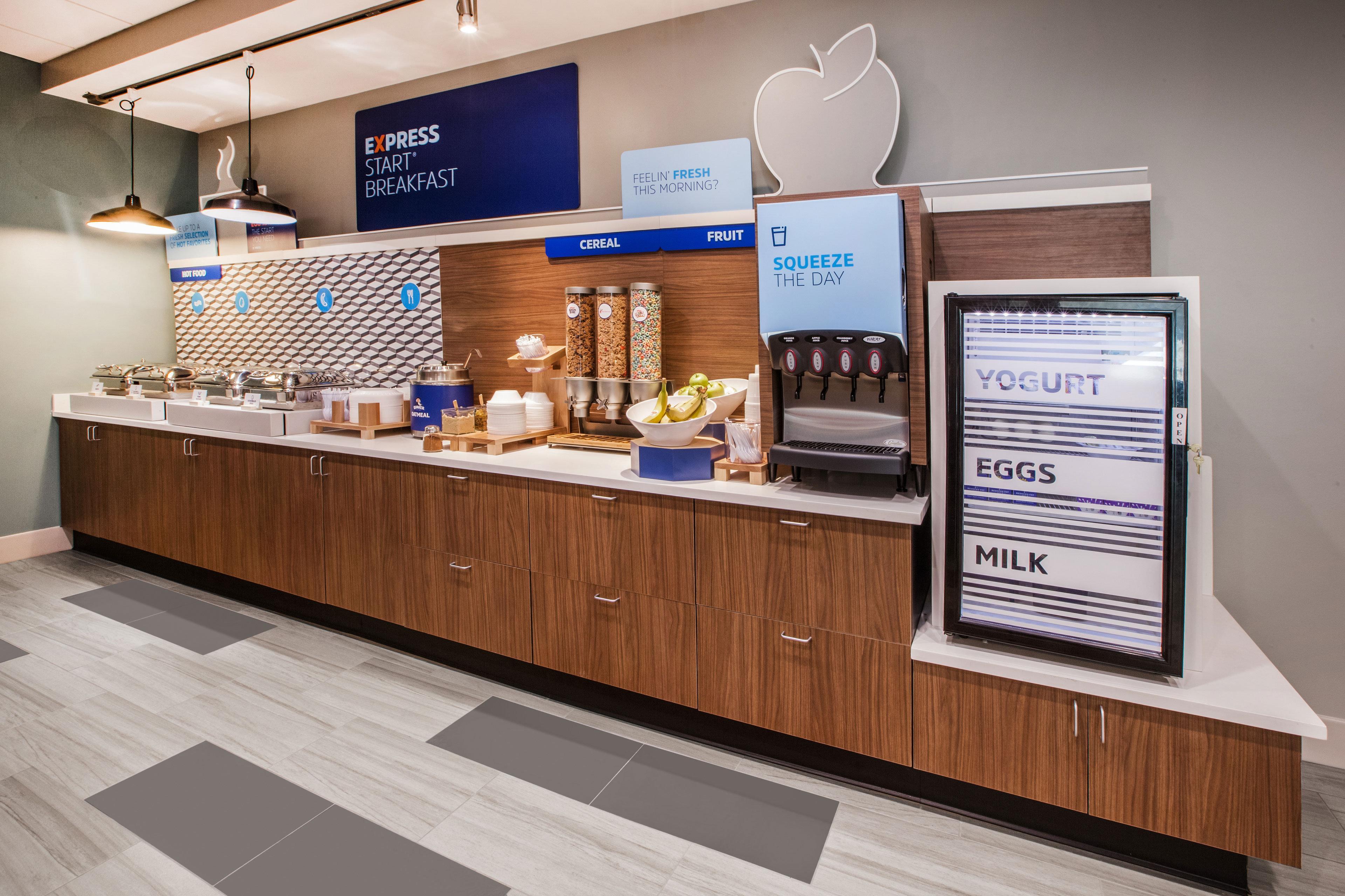 Holiday Inn Express & Suites - Lexington W - Versailles By Ihg Eksteriør billede